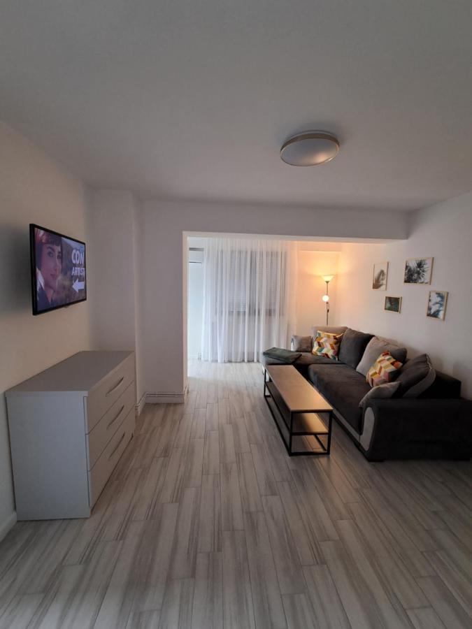 Come&Enjoy Craiova Exterior foto